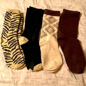 Four pairs women’s cotton stretch socks zebra Diamond print BLACK TAN brown VGUC